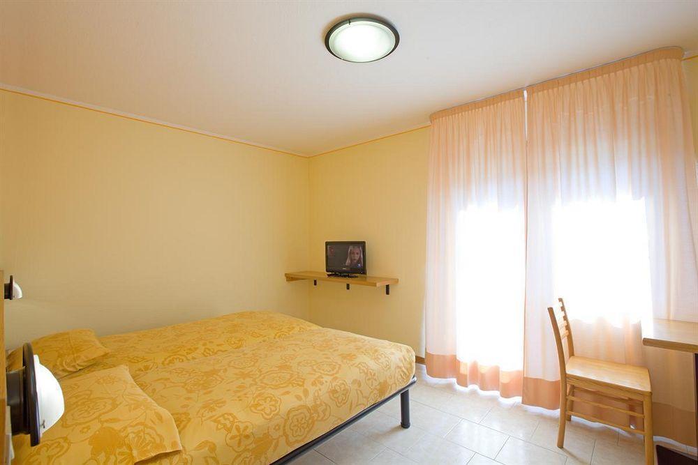Garni Oasi Hotel Livigno Ngoại thất bức ảnh